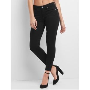 GAP TALL Mid Rise EverBlack True Skinny Jeans